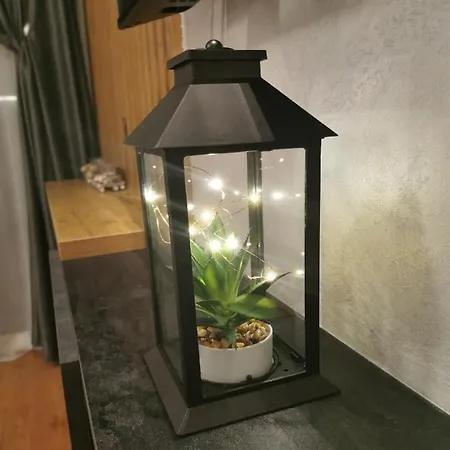 アパート Zimski Ples ヤホリナ